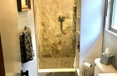 Creekside Cabin in Llano Ideal for a Weekend Getaway in Texas Hill Country - Foto 19