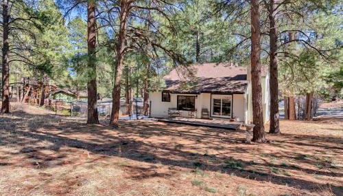 Cozy 3-Bedroom Retreat in Scenic Flagstaff - Foto 2, Garden view