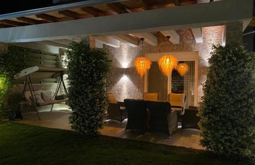 Villa ELi - Luxury Nature Getaway - Strategically located for Beach Exploration - Onsite Power for Electric Vehicle - Foto 47