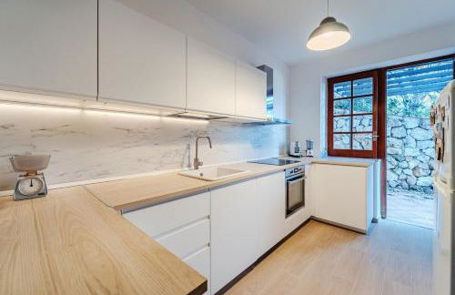 Pool & Panoramic Villa - 9 mins city center - Foto 4