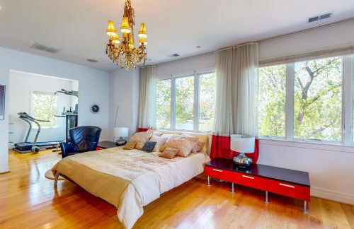 Deck and Private Dock! Winchester Creek Estate - Foto 16