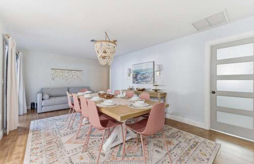 Heated Pool Near Beaches Arcade Games Family - Photo 5