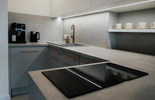 Penthouse Słoneczna Rapsodia - Nowoczesny Apartament z dużym Tarasem i Pięknym Widokiem przy Parku Zdrojowym - Foto 11
