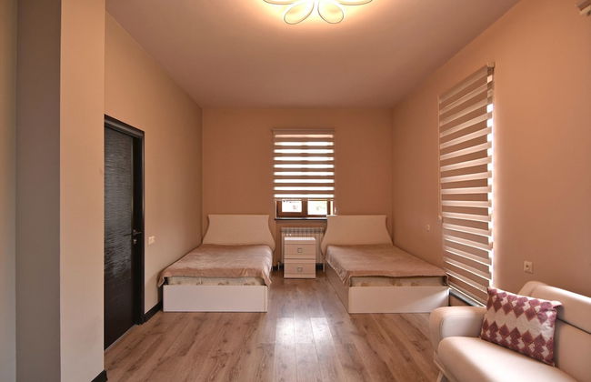 Villa in Nork - Foto 2