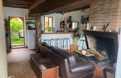 Maison de marinier les pieds dans l'eau face à la Loire - Photo 3