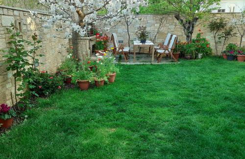 Near the Airport & near the Metro and Suburban station"PEANIA-KANTZA" - Foto 17