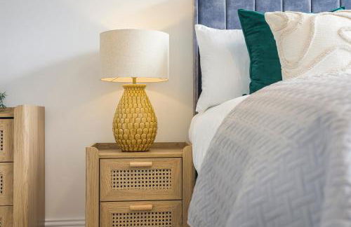 Modern 1BR Flat Gravesend with Parking Sleeps 2 - Foto 16