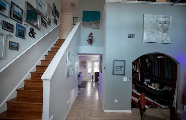 Gorgeous Urban Oasis W/hot Tub, Heated Pool And Private Movie Theater 3 Bedroom Home by RedAwning - Foto 62