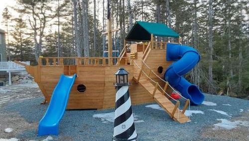 5BR Waterfront Hot Tub Kids Playscape Pets Family Compound! - Foto 3