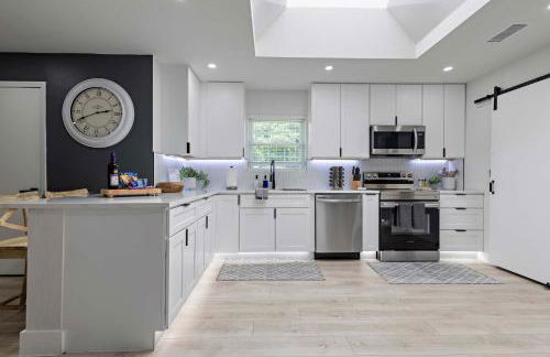 Family Platinum Escape with Heated Pool and Gameroom - Foto 17