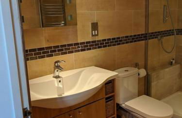 The Barn New Forest Free Paddle boarding & free Zip wire. - Foto 17