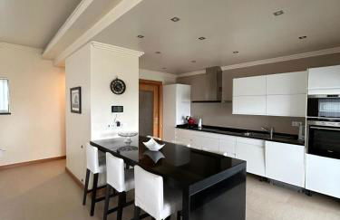 Deluxe House - Photo 16