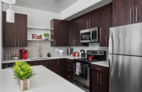 Luxury Place Next to UVU - Photo 22