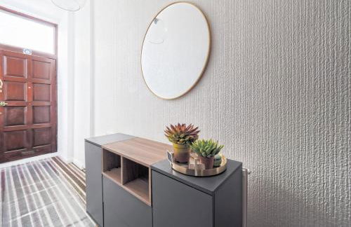 Stunning Riverside 1-bed Apartment in North London - Foto 37