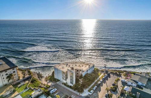 Seaside Serenity with Ocean Views - Photo 9