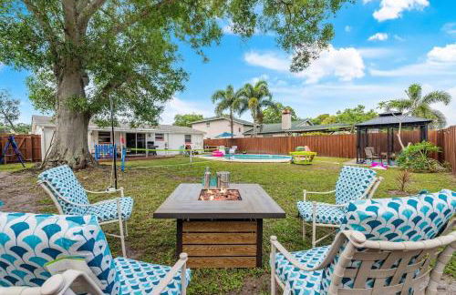 Private Pool 15 Minutes to the Beach & Downtown Saint Petersburg Florida - Foto 1