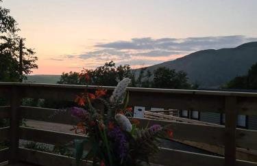 Unique Caravan with Outdoor Space Lodge - Foto 31