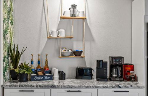 Waterfront Oasis Htd Pool PuttPutt Bocce Ball - Foto 9