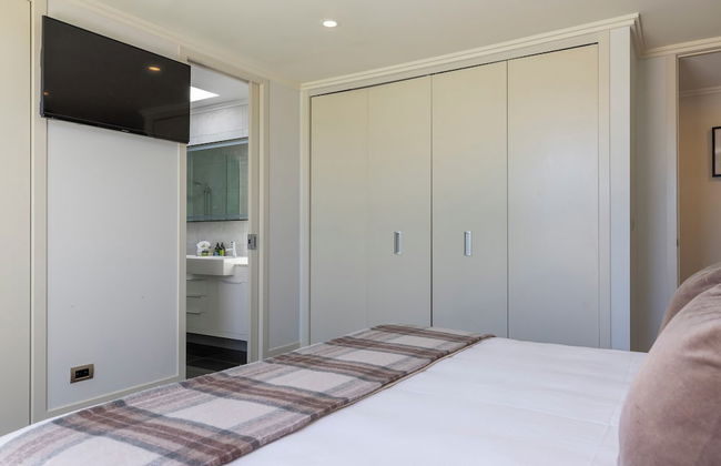 Sacred Waters - Foto 52