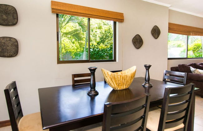 Beautiful Condo in Peaceful Cliffside Location with a Private Balcony & Stunning Ocean and Mountain Views - Foto 8