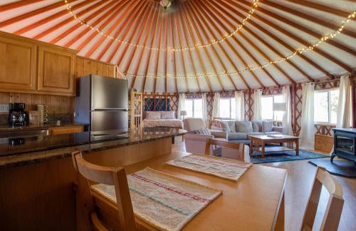 Jumping Juniper Ranch Yurt - Photo 24