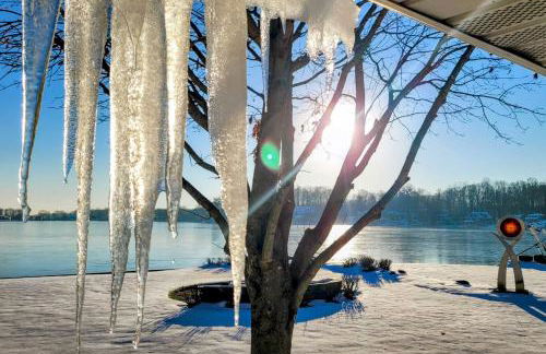 Benton Harbor Lake House with Dock and Fire Pit! - Foto 30