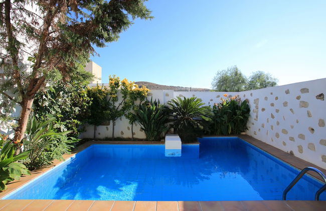 Villa Kamilari - Photo 23