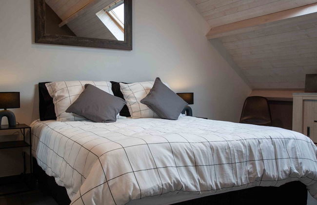 Villa With Swimming Pool in Erembodegem - Photo 16