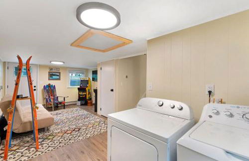 Gorgeous House on Highland Lake - Foto 14