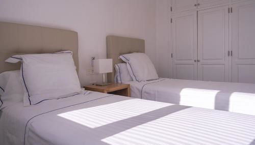 Rooms & Suites Princesa Mercedes - Foto 5, wardrobe