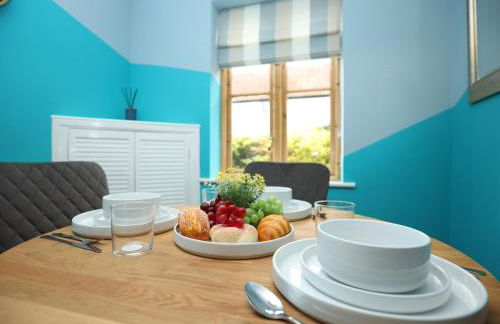 Modern 5-Bed Home, Guests 9, Secure Parking, Contractors - Foto 22