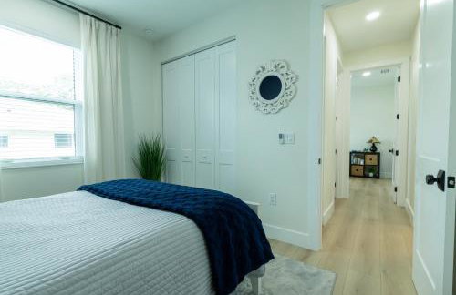 Bright New Home Family Oasis Near the Shore - Foto 33