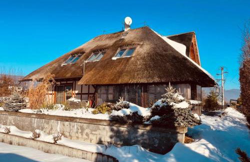 Chata pod strzechą w Beskidach - Foto 54