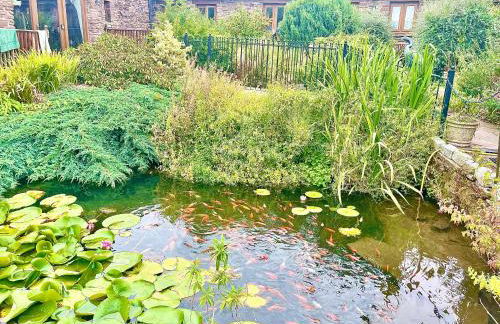 RURAL stone barn with Log Burner, tranquil setting - Foto 35