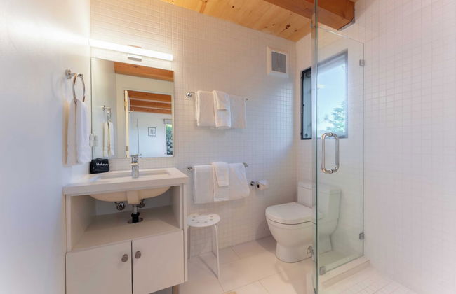 Trapper by Avantstay A+ Interior Design w/ Sauna - Photo 25