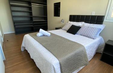 Dallas apartamentos na Via Gastronômica-Estacionamento-Amplos e equipados-Wifi - Foto 6