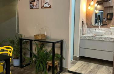 Casa Flat, Suíte, Ar-Cond, Área Gourmet e Garagem - Foto 13