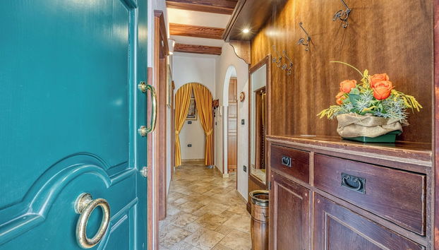 Entrada (vista interior)