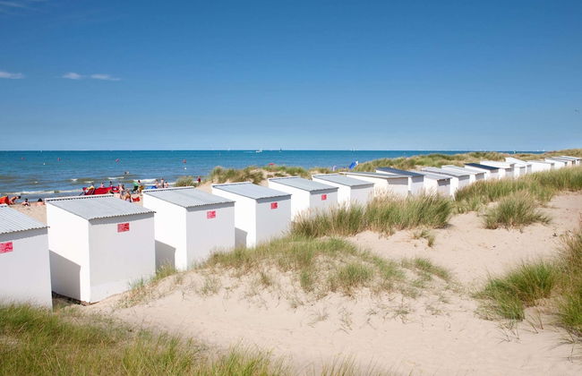 Charming Villa With Indoor Swimming Pool, Near the Beach and Town Centre - Foto 39