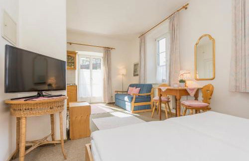 Villa Waldfrieden - Ferienwohnungen und -Haus - Foto 24