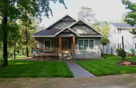 Lakefront Home 4 Bedroom 4 Bath Sleeps 12 - Foto 2