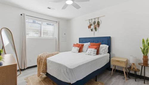 Minutes from the Beach! Navy Base and fishing pier! - Foto 5