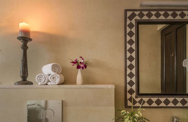 Villa Portico by Iksha - Photo 10