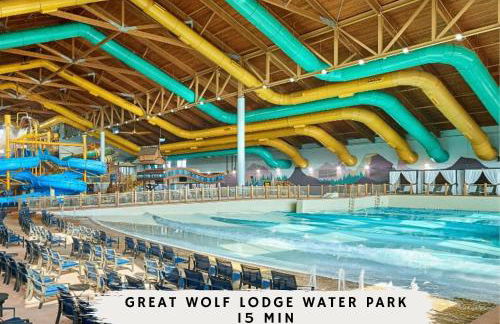 5-BD 2-BA Tranquil Retreat ft Jacuzzi & Playground - Foto 37