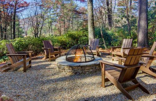 Peaceful Sapphire Cabin with Mountain Views - Foto 30