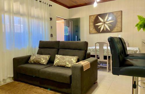 Refúgio Gramado: Seu Lar Temporário na Cidade dos Sonhos - Foto 1