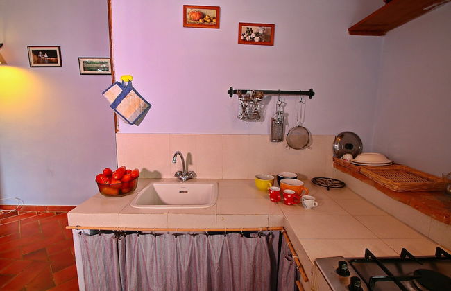 Attractive Apartment in old Farmhouse on the Estate With Pool - Foto 25