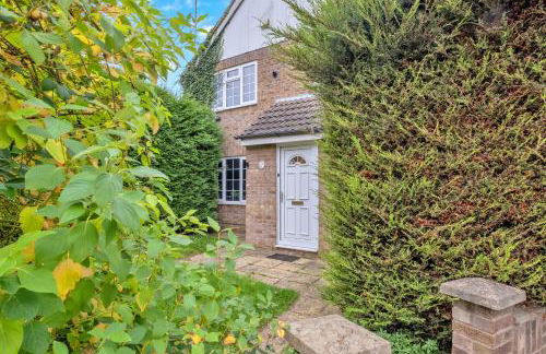 Stylish & Convenient 3 Bedroom House - Perfect for Contractors and Leisure Guests - Sleeps up to 5 - Foto 31