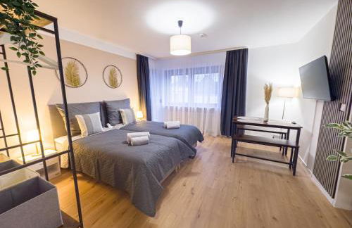 MOIN Apartments - Privater Parkplatz & Balkon, WiFi und TV - Foto 1