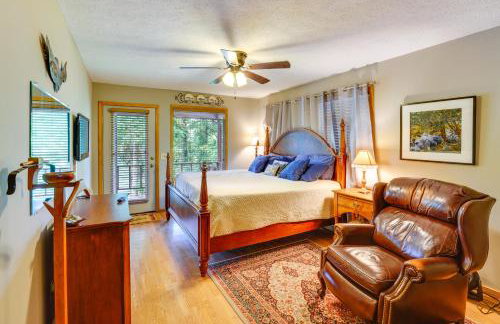 Flippin Home with Fire Pit Walk to White River! - Foto 9